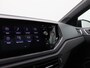 Volkswagen Polo 1.0 TSI R-Line Edition 95PK DSG Pano-Schuifdak, Keyless, Matrix LED-Verlichting, Side Assist, Adaptieve Cruise Control, Achteruitrijcamera, 17" LM Velgen, Navi via Apple Carplay/Android Auto