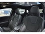 Volvo V40 T3 Automaat Polar+ Sport | Panoramadak | Achteruitrijcamera | Navigatie | Stoelverwarming | Standkachel | Trekhaak