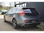Volvo V40 T3 Automaat Polar+ Sport | Panoramadak | Achteruitrijcamera | Navigatie | Stoelverwarming | Standkachel | Trekhaak