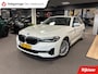 BMW 5-Serie Touring 520e Business Edition Plus / leder /camera / panorama-dak / head-up