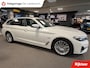 BMW 5-Serie Touring 520e Business Edition Plus / leder /camera / panorama-dak / head-up