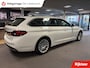BMW 5-Serie Touring 520e Business Edition Plus / leder /camera / panorama-dak / head-up