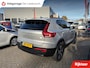 Volvo XC40 1.5 T4 Plug-in hybrid Plus Dark / Panorama-dak / Harman-Kardon / camera / stuur en stoel verwarming