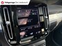 Volvo XC40 1.5 T4 Plug-in hybrid Plus Dark / Panorama-dak / Harman-Kardon / camera / stuur en stoel verwarming