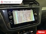 Volkswagen Tiguan 1.4 TSI eHybrid comfort Business / navi / camera / carplay / boeken