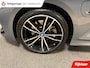BMW 3-Serie Touring 330e xDrive M-pakket facelift / Panorama-dak / head-up / 360 camera / Harman-Kardon