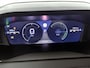 Peugeot 2008 1.2 Hybrid Allure 145pk Automaat | 8 JAAR GARANTIE | Trekhaak | Navigatie | Camera Voor + Achter | Adaptieve Cruise Control | LED | Dodehoekdetectie | Keyless Entry/Start | 17"LMV |