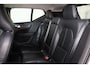 Volvo XC40 T2 Business Pro - IntelliSafe Assist & Surround - Parkeercamera achter - Verwarmde voorstoelen & stuur - Lederen bekleding - Parkeersensoren voor & achter - Drive-Mode Settings - 18' LMV