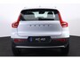 Volvo XC40 T2 Business Pro - IntelliSafe Assist & Surround - Parkeercamera achter - Verwarmde voorstoelen & stuur - Lederen bekleding - Parkeersensoren voor & achter - Drive-Mode Settings - 18' LMV