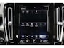 Volvo XC40 T2 Business Pro - IntelliSafe Assist & Surround - Parkeercamera achter - Verwarmde voorstoelen & stuur - Lederen bekleding - Parkeersensoren voor & achter - Drive-Mode Settings - 18' LMV