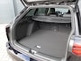 Volkswagen Golf Variant 1.5 eTSI 150pk DSG-7 R-Line Business RIJKLAAR IQ LED ELEKTR TREKHAAK HARMAN KARDON WINTERPAKET BLINDSPOT PARK ASSIST