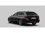 BMW 5-Serie Touring 530e xDrive Trekhaak - Panoramadak - Driving Assistant Professional - Head up - High Beam Assistant - Sportstoelen - Elektrisch verwarmbare/verstelbare stoelen - Comfort Access - Parking Assistant -