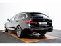 BMW 5-Serie Touring 530e xDrive Trekhaak - Panoramadak - Driving Assistant Professional - Head up - High Beam Assistant - Sportstoelen - Elektrisch verwarmbare/verstelbare stoelen - Comfort Access - Parking Assistant -