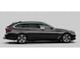 BMW 5-Serie Touring 530e xDrive Trekhaak - Panoramadak - Driving Assistant Professional - Head up - High Beam Assistant - Sportstoelen - Elektrisch verwarmbare/verstelbare stoelen - Comfort Access - Parking Assistant -