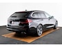 BMW 5-Serie Touring 530e xDrive Trekhaak - Panoramadak - Driving Assistant Professional - Head up - High Beam Assistant - Sportstoelen - Elektrisch verwarmbare/verstelbare stoelen - Comfort Access - Parking Assistant -