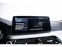BMW 5-Serie Touring 530e xDrive Trekhaak - Panoramadak - Driving Assistant Professional - Head up - High Beam Assistant - Sportstoelen - Elektrisch verwarmbare/verstelbare stoelen - Comfort Access - Parking Assistant -