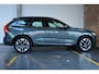 Volvo XC60 T6 Plug-in hybrid AWD Plus | Verwarmbare voorstoelen | Verwarmbaar stuurwiel | Verwarmbare achterbank | Panoramadak | Rondom zichtcamera | 20 inch Lichtmetalen velgen | Alarmklasse 3