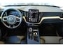 Volvo XC60 T6 Plug-in hybrid AWD Plus | Verwarmbare voorstoelen | Verwarmbaar stuurwiel | Verwarmbare achterbank | Panoramadak | Rondom zichtcamera | 20 inch Lichtmetalen velgen | Alarmklasse 3