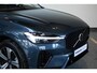 Volvo XC60 T6 Plug-in hybrid AWD Plus Dark | Adaptive cruise control | 360° parkeercamera | BLIS | Wegklapbare trekhaak | Panoramadak | Stoel en stuurwielverwarming | Lederen bekleding | Google infotainment | Parkeersensoren voor + achter