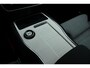 Volvo EX90 Twin Motor Performance Ultra 7p. 111 kWh | Panoramadak | Semi elektrische trekhaak | Luchtvering | Voorstoelen verwarmbaar met massagefunctie | Verwarmbaar stuurwiel | Verwarmbare achterbank | Adaptieve Cruise Control | Alarmklasse 3 | Visual Park Assist |