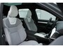 Volvo EX90 Twin Motor Performance Ultra 7p. 111 kWh | Panoramadak | Semi elektrische trekhaak | Luchtvering | Voorstoelen verwarmbaar met massagefunctie | Verwarmbaar stuurwiel | Verwarmbare achterbank | Adaptieve Cruise Control | Alarmklasse 3 | Visual Park Assist |
