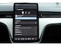 Volvo EX90 Twin Motor Performance Ultra 7p. 111 kWh | Panoramadak | Semi elektrische trekhaak | Luchtvering | Voorstoelen verwarmbaar met massagefunctie | Verwarmbaar stuurwiel | Verwarmbare achterbank | Adaptieve Cruise Control | Alarmklasse 3 | Visual Park Assist |