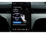 Volvo EX90 Twin Motor Performance Ultra 7p. 111 kWh | Panoramadak | Semi elektrische trekhaak | Luchtvering | Voorstoelen verwarmbaar met massagefunctie | Verwarmbaar stuurwiel | Verwarmbare achterbank  | Adaptieve Cruise Control | Alarmklasse 3 | Visual Park Assist |
