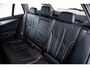 BMW 5-Serie Touring 530e xDrive Luxury Line - Panoramadak - Driving Assistant Professional - Soft-Close - BMW Laserlight - Comfort Access - Head up - Comfortstoelen - Massage stoelen - Stuurwielrand verwarmd -