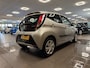 Toyota Aygo 1.0 VVT-i x-play * Navigatie / Camera / LED / Bluetooth / NL Auto *