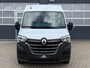 Renault Master Red 2.3 dCi 150PK L2H2 35T / Cruise / LED / Camera / Trekhaak / Airco / PDC / Navi / Bluetooth / Draadloze telefoonlader