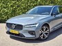 Volvo V60 B3 Ultimate Dark | H&K Audio | Pilot assist | Panoramadak | Leder