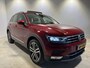 Volkswagen Tiguan 2.0 TSI 4Motion Highline | Navigatie/Android/Apple Carplay | LM Velgen 19" | Voorstoelen Verwarmd | Cruise Control Adaptief | Lederen Bekleding | Elektrisch Panoramaschuifdak |