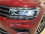 Volkswagen Tiguan 2.0 TSI 4Motion Highline | Navigatie/Android/Apple Carplay | LM Velgen 19" | Voorstoelen Verwarmd | Cruise Control Adaptief | Lederen Bekleding | Elektrisch Panoramaschuifdak |