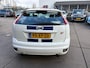 Ford Focus 2.5-20V ST Distributie, koppeling, banden remmen zijn vervangen!