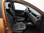 Dacia Duster TCe 125pk Prestige | Trekhaak | Sidesteps | Camera's rondom | Climate Control | Dodehoek detectie | Keyless |