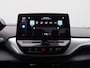 Volkswagen ID.4 Pro 77 kWh 174PK Aut. SOH 97%, Trekhaak, Parkeersensoren voor en achter, Navi, 19" LM Velgen, Adaptieve Cruise Control
