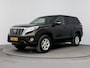 Toyota Land Cruiser 2.8 D-4D-F Challenger Window Van- Leder - Trekhaak - parkeersensoren - 3.500kg trekgewicht
