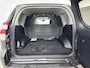 Toyota Land Cruiser 2.8 D-4D-F Challenger Window Van- Leder - Trekhaak - parkeersensoren - 3.500kg trekgewicht