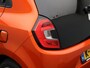Renault Twingo Z.E. R80 Série Limitée Vibes | Dealer onderhouden | Achteruitrijcamera | Stoelverwarming | Climate control | Navigatie | Lichtmetalen velgen |