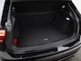 Volkswagen Tiguan 1.5TSI/150PK DSG R-Line Black Style Navigatie · Apple Carplay/Android Auto · Camera + Parkeersensoren · Garantie t/m 17-02-2026 of 80000km.