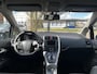 Toyota Auris 1.8 Full Hybrid Executive (NL-Auto, Goed Onderhouden, Achteruitrijcamera)