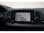 Skoda Karoq 1.5 TSI ACT 150pk Business Ed. Aut. [ Navi Clima Stoelverwarmin Trekhaak ]