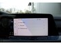 Volkswagen Golf 1.5 eTSI 150pk DSG ACC/Virtual/Panodak/Stoel&Stuurverwarming/PDCv+a/Carplay/Android/Navi/Lane.Assist/18"LM/IQLight