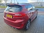 Ford Fiesta 1.0 EcoBoost ST-Line | Navi | Adaptive Cruise Control | Panoramadak | Verwarmbare Voorruit/Voorstoelen/Stuurwiel | 17" LMV | All Weather |