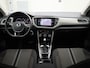 Volkswagen T-Roc 1.5TSI/150PK DSG · Navigatie · Parkeersensoren · Lane assist
