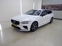 Volvo V60 2.0 B3 R-Design+Navigatie+Volleder+19"lmv+apple-carplay =SUPER/ ORIG/NL+DEALER