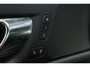 Volvo V60 2.0 B3 R-Design+Navigatie+Volleder+19"lmv+apple-carplay+camera+Stuur+stoel-verw+Elek-Klep / ORIG/NL+DEALER