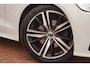 Volvo V60 2.0 B3 R-Design+Navigatie+Volleder+19"lmv+apple-carplay+camera+Stuur+stoel-verw+Elek-Klep / ORIG/NL+DEALER