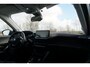 Peugeot 2008 1.2 PureTech Allure Pack AUTOMAAT | Gris Platinium | i-Cockpit/Carplay/Mirrorscreen