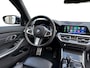 BMW 3-Serie 320i Aut8 M-sport ✅ Schuifdak ✅ H/K ✅ Leder